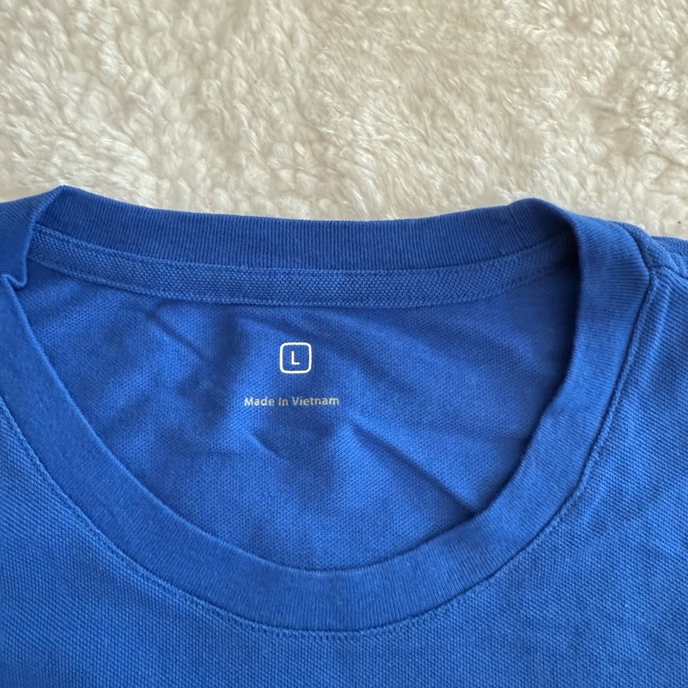 APPLE STORE Employee Staff Adult Blue Crewneck T-Shirt - Size Large  Knit - Picture 6 of 6